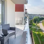 Apartment Z Garazem! -rybacka Przy Sciezce Rowerowej Kolobrzeg
