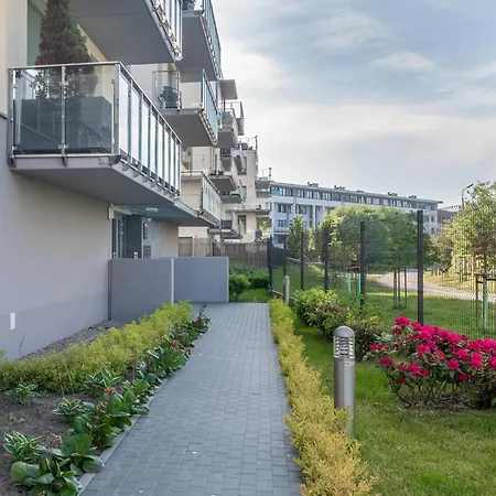 Z Garazem! -rybacka Przy Sciezce Rowerowej Daire